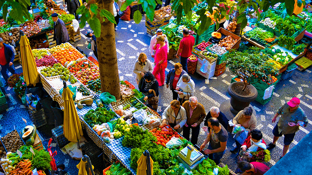 local-farmers-market-italy-support-locals